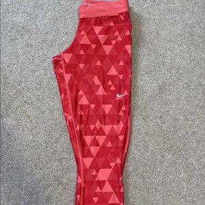 Nike dry fit cropped leggings